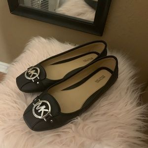 Michael Kors Mocassin Flats Size 9